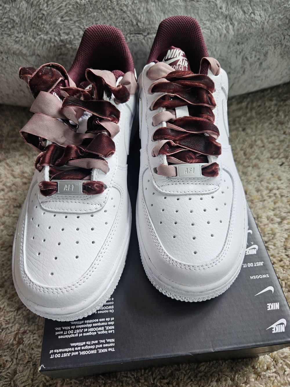Nike Women’s Sneakers - White with Burgundy Accents